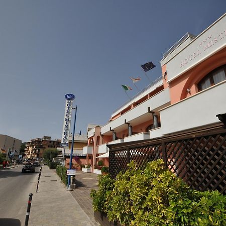 Hotel Mistral Marina di Campo Eksteriør bilde