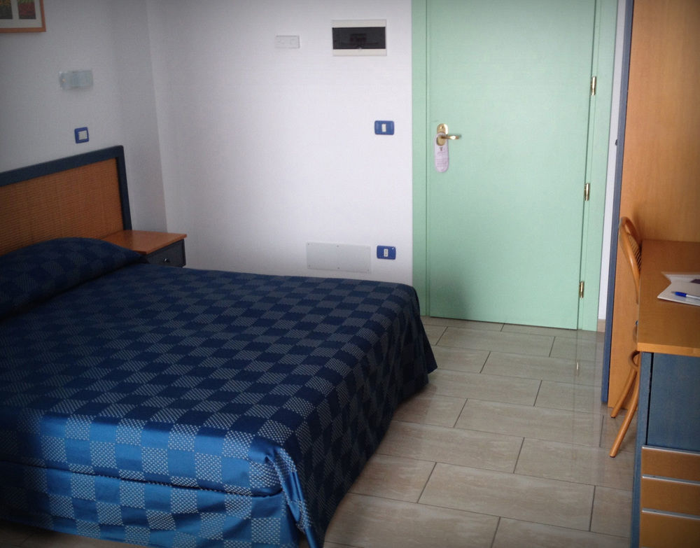Hotel Mistral Marina di Campo Eksteriør bilde