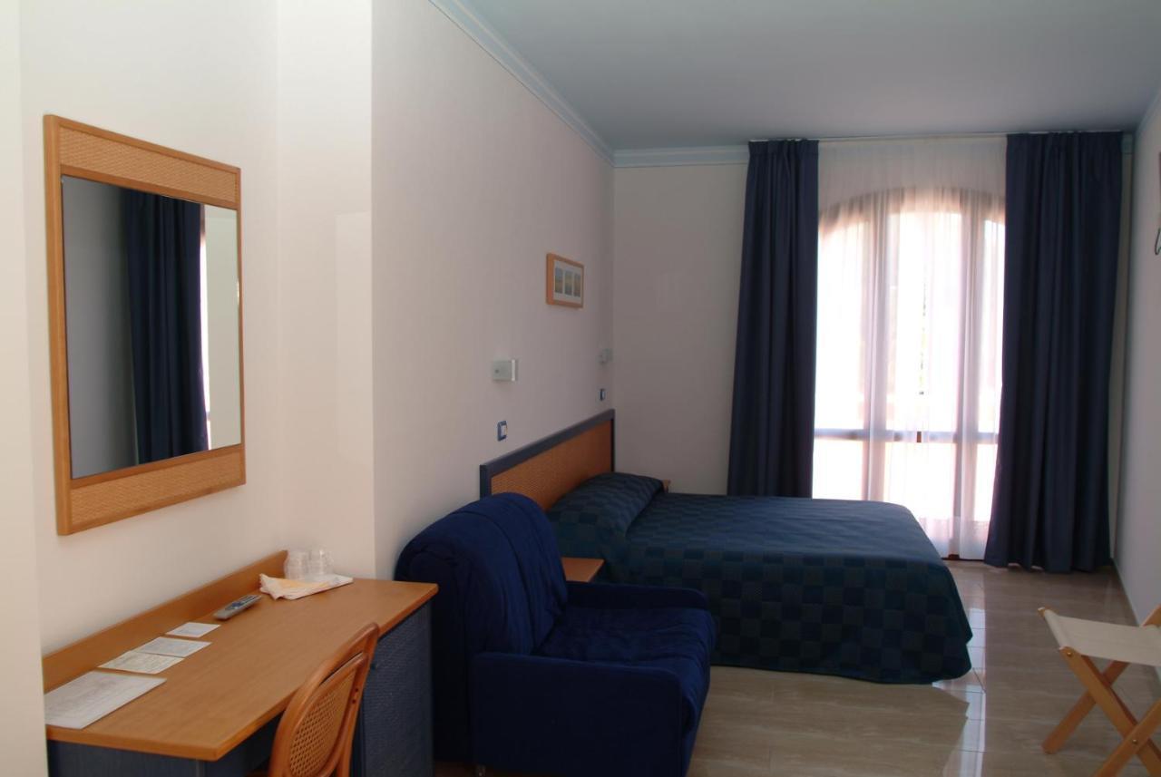 Hotel Mistral Marina di Campo Eksteriør bilde