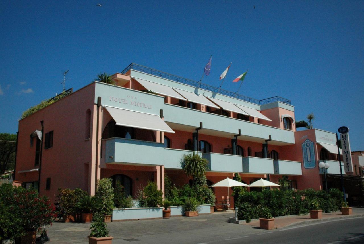Hotel Mistral Marina di Campo Eksteriør bilde